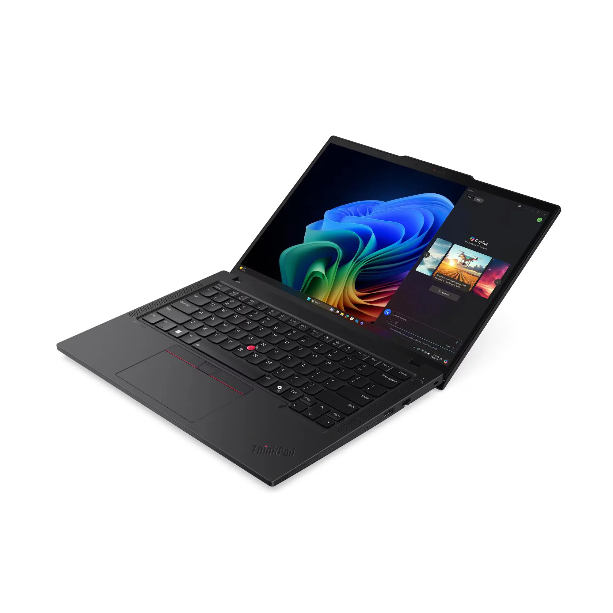 Zdjęcie ukazuje czarnego otwartego laptopa